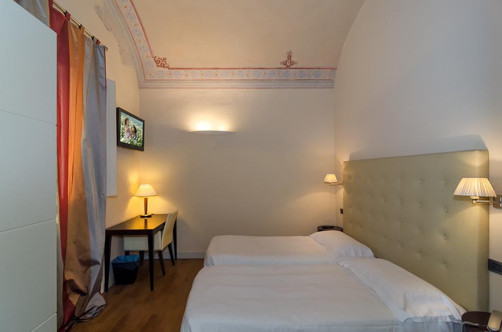 Hotel Novecento Πίζα Εξωτερικό φωτογραφία