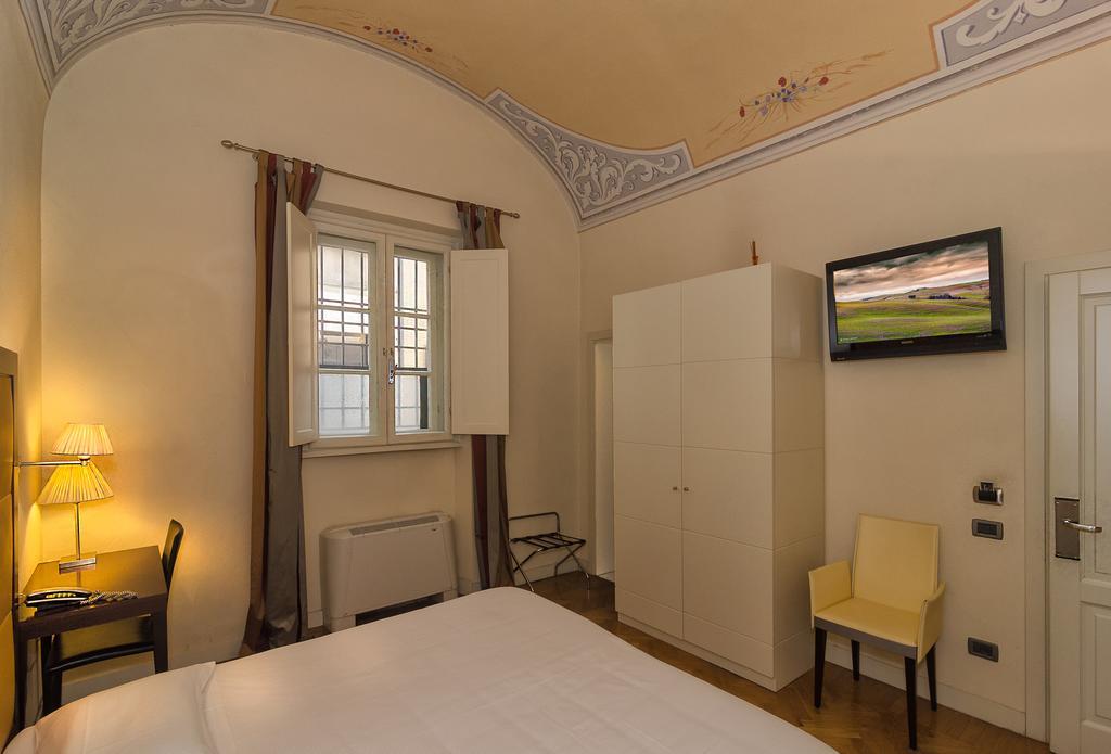 Hotel Novecento Πίζα Εξωτερικό φωτογραφία