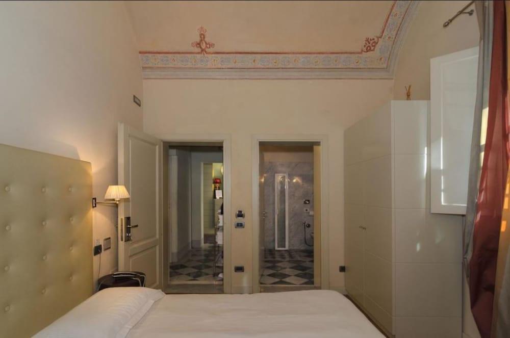 Hotel Novecento Πίζα Εξωτερικό φωτογραφία