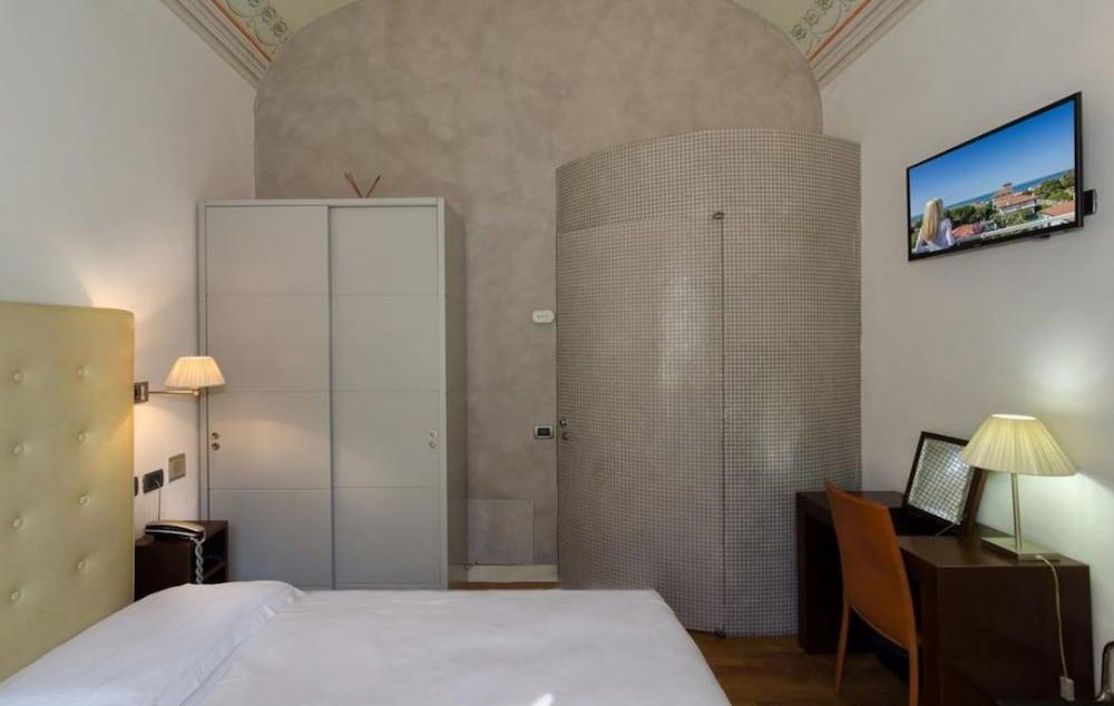 Hotel Novecento Πίζα Εξωτερικό φωτογραφία