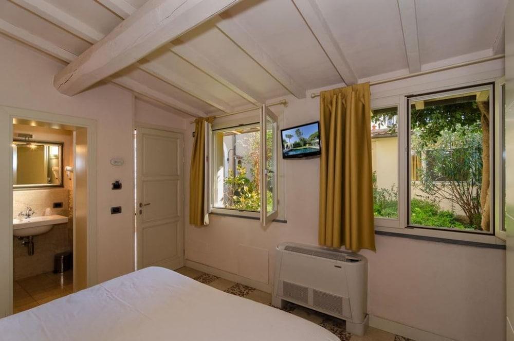 Hotel Novecento Πίζα Εξωτερικό φωτογραφία